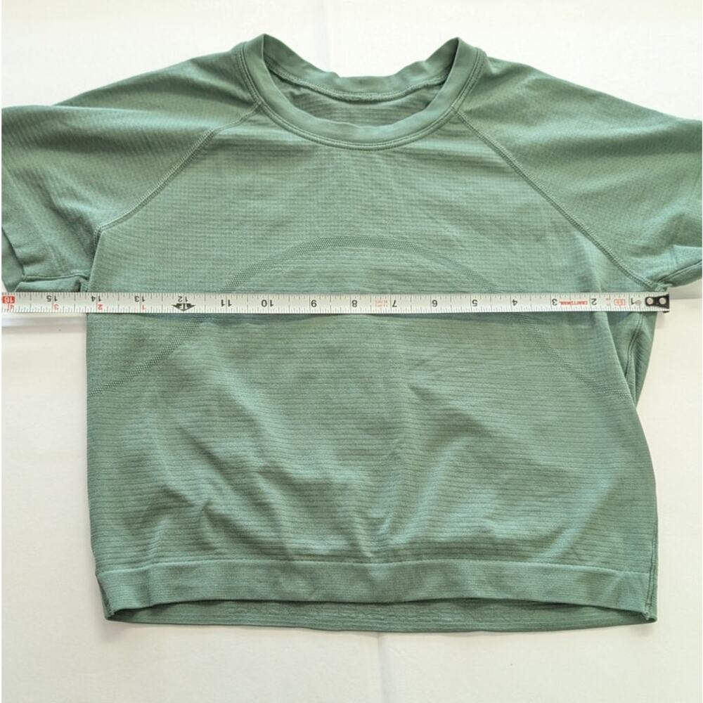Lululemon Swiftly Tech Crop Top Womens 6 Green Crewneck Short Sleeve - Picture 6 of 6